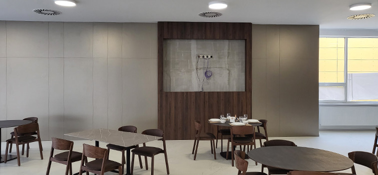 Jak se staví hotel
