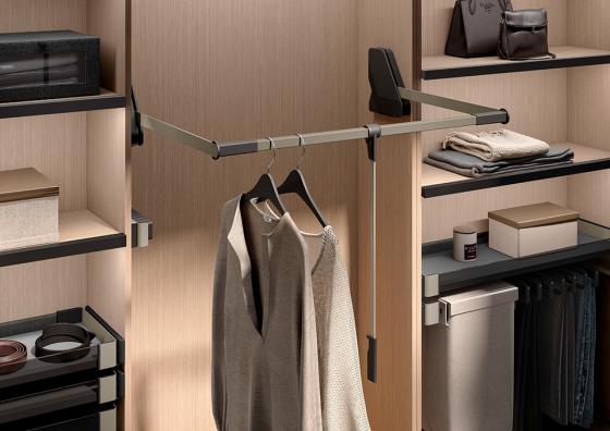 KES 238720 Conero sklopná šatní tyč, LW 805-988mm, 15kg, champagne gold