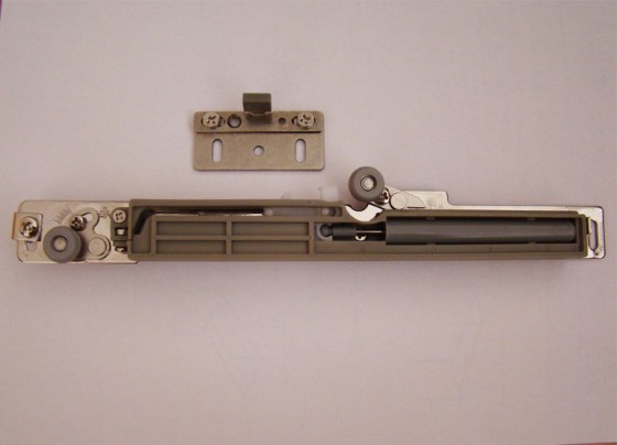 SEVROLL 20137-SV tlumič dorazu Sevromatic 10/18mm 14-25kg pravý