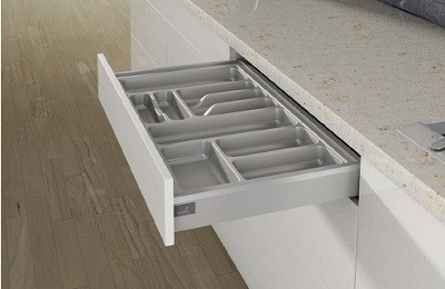 HETTICH 9194925 Příborník OrgaTray 440, 601-700/380-440mm, stříbrná