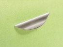 HETTICH 9070095 Úchytka TRENTO 93/32 mm chrom lesklý