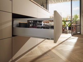 K-BLUM Merivobox, zásuvka E reling 450mm/70kg, světle šedá IG, vrut