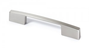 HETTICH 9113502 Úchytka EVISA 168/128 mm imitace nerezi