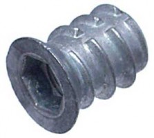 BU05 Matice závrtná s límcem M8x15mm