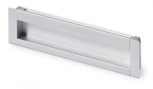 HETTICH 9071073 Úchytka Nidum 160 eloxovaný hliník zápustná