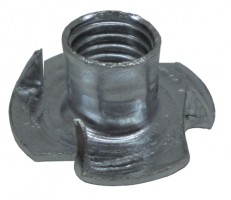 Matice narážecí M6x9mm